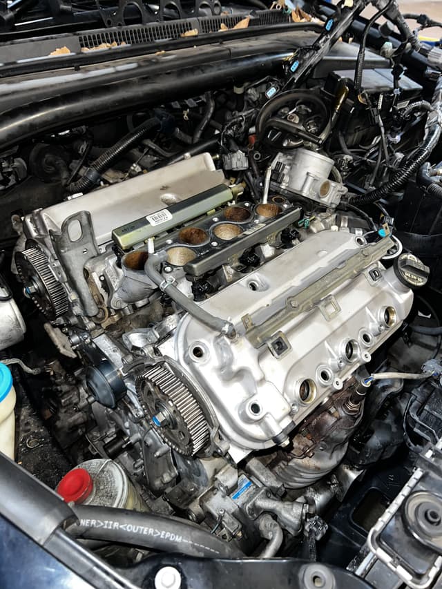 2006 Acura TL Timing belt, oil pump, and head gasket